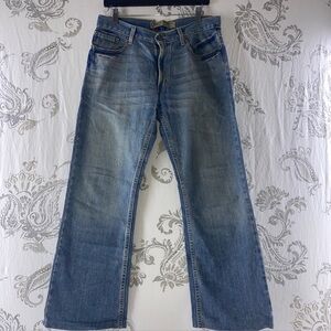 OND OLD NAVY Denim Low Rise
Bootcut Mens Medium Wash Jeans
Sz30-28 1/2‎